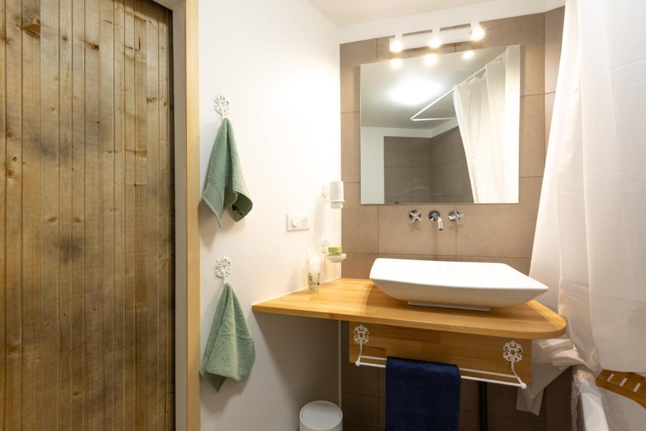 Chavot-Courcourt Les Dames-Jeannes Bed & Breakfast エクステリア 写真